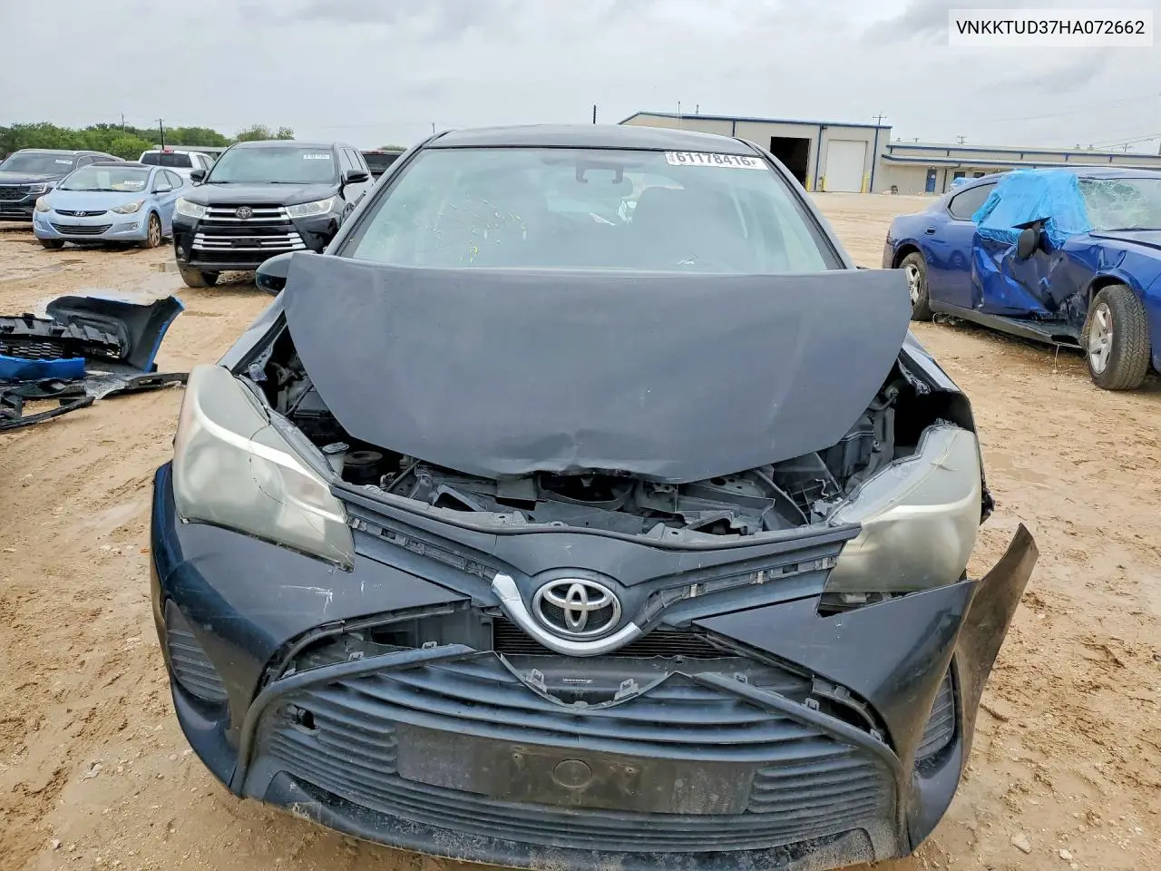 2017 Toyota Yaris 5-Door L Fleet VIN: VNKKTUD37HA072662 Lot: 61178416