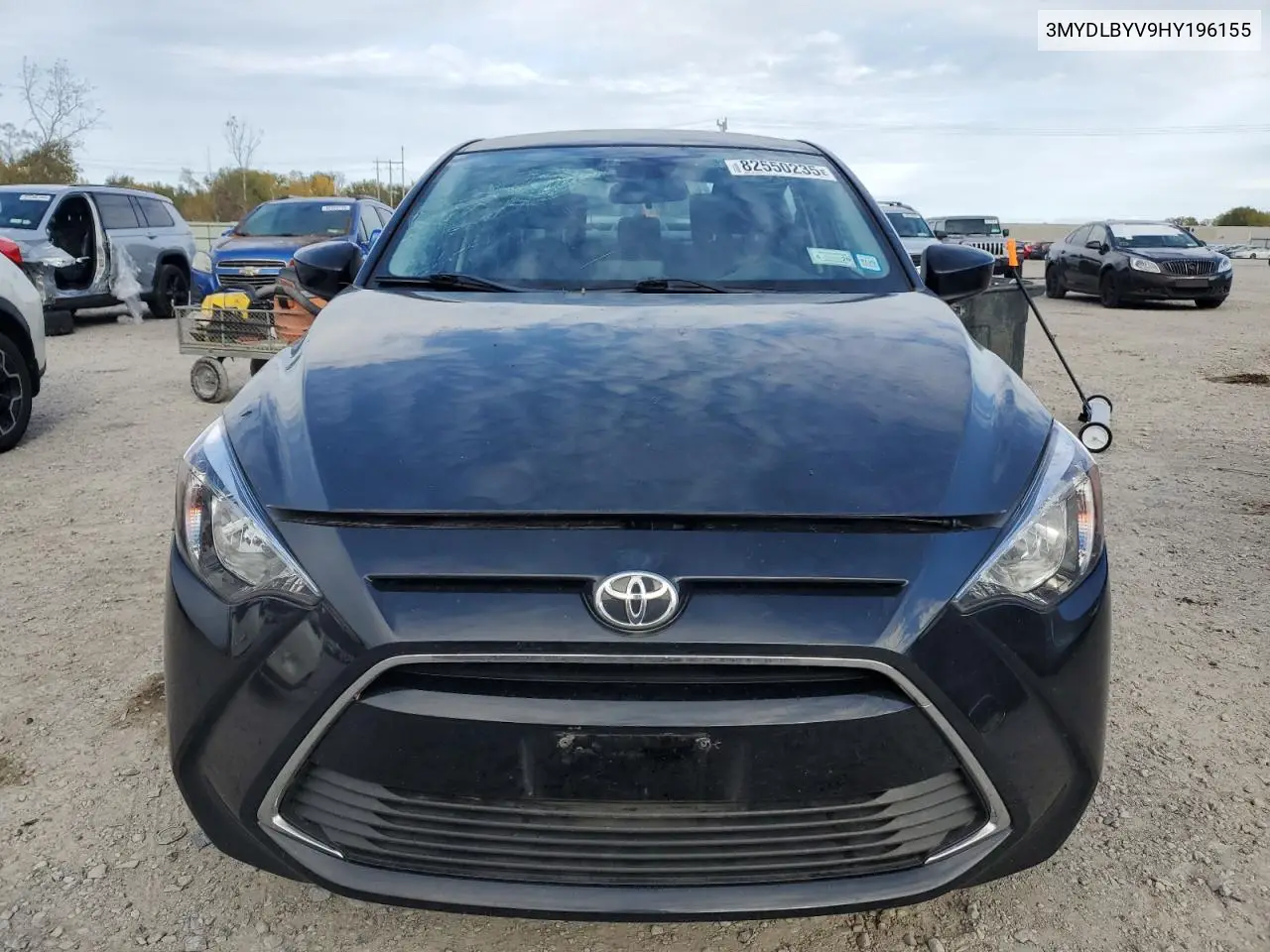 3MYDLBYV9HY196155 2017 Toyota Yaris Ia Base