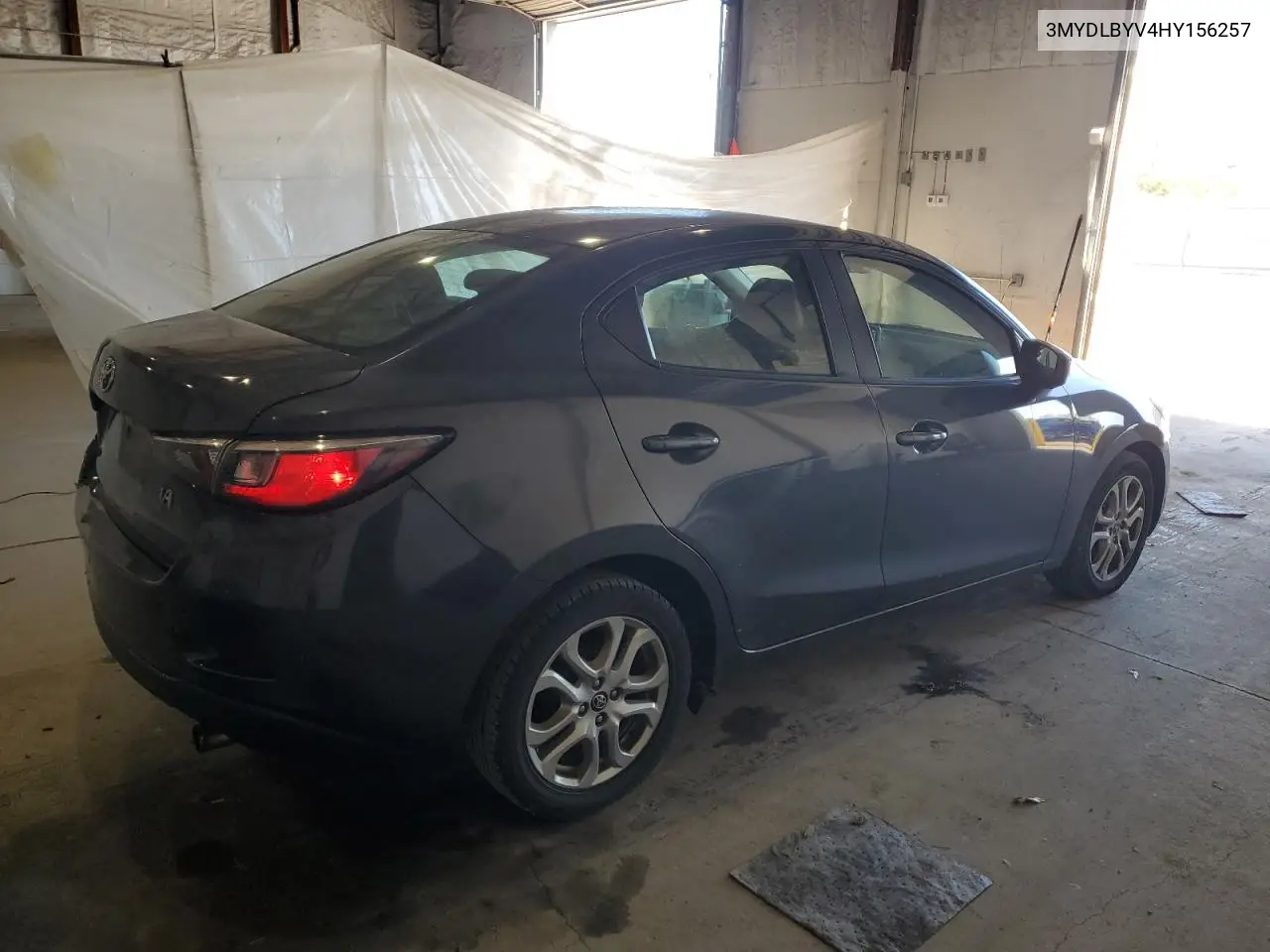 3MYDLBYV4HY156257 2017 Toyota Yaris Ia