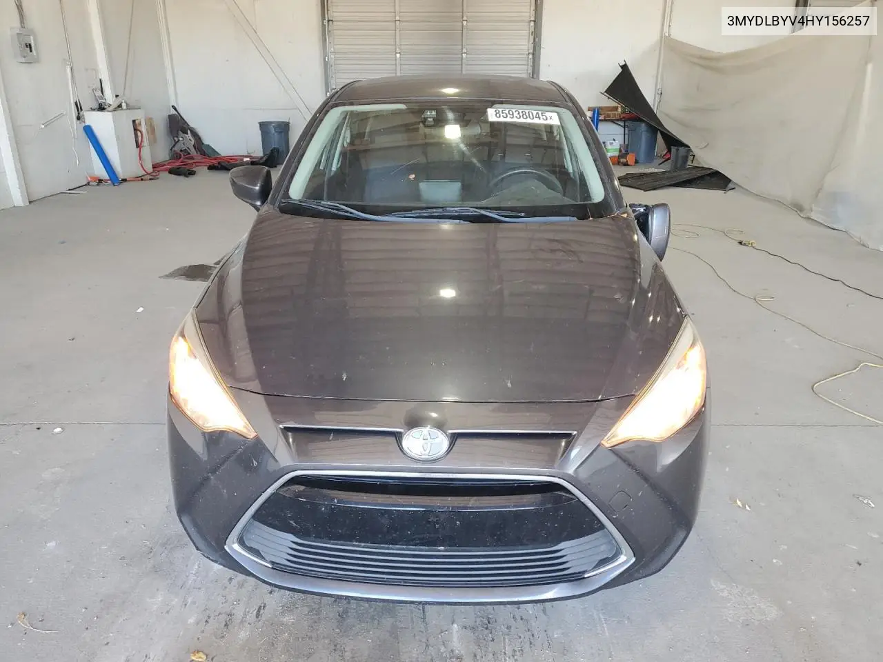 3MYDLBYV4HY156257 2017 Toyota Yaris Ia