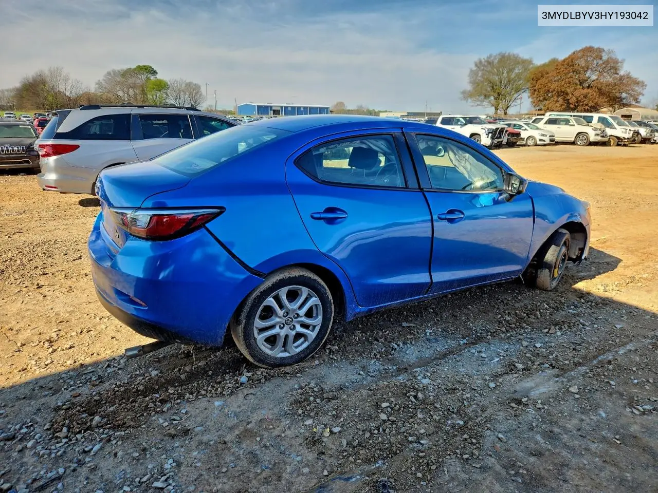 3MYDLBYV3HY193042 2017 Toyota Yaris Ia