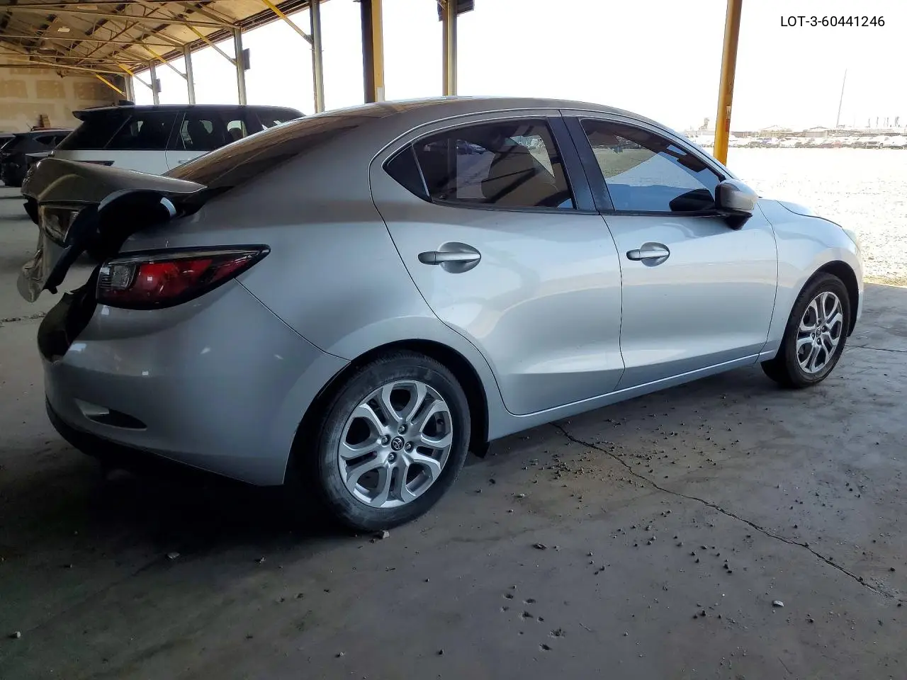 2018 Toyota Yaris VIN: 3MYDLBYV4JY325375 Lot: 60441246