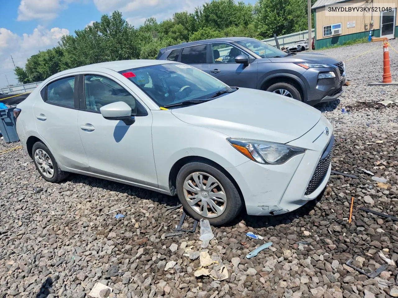 2019 Toyota Yaris L VIN: 3MYDLBYV3KY521048 Lot: 61146306