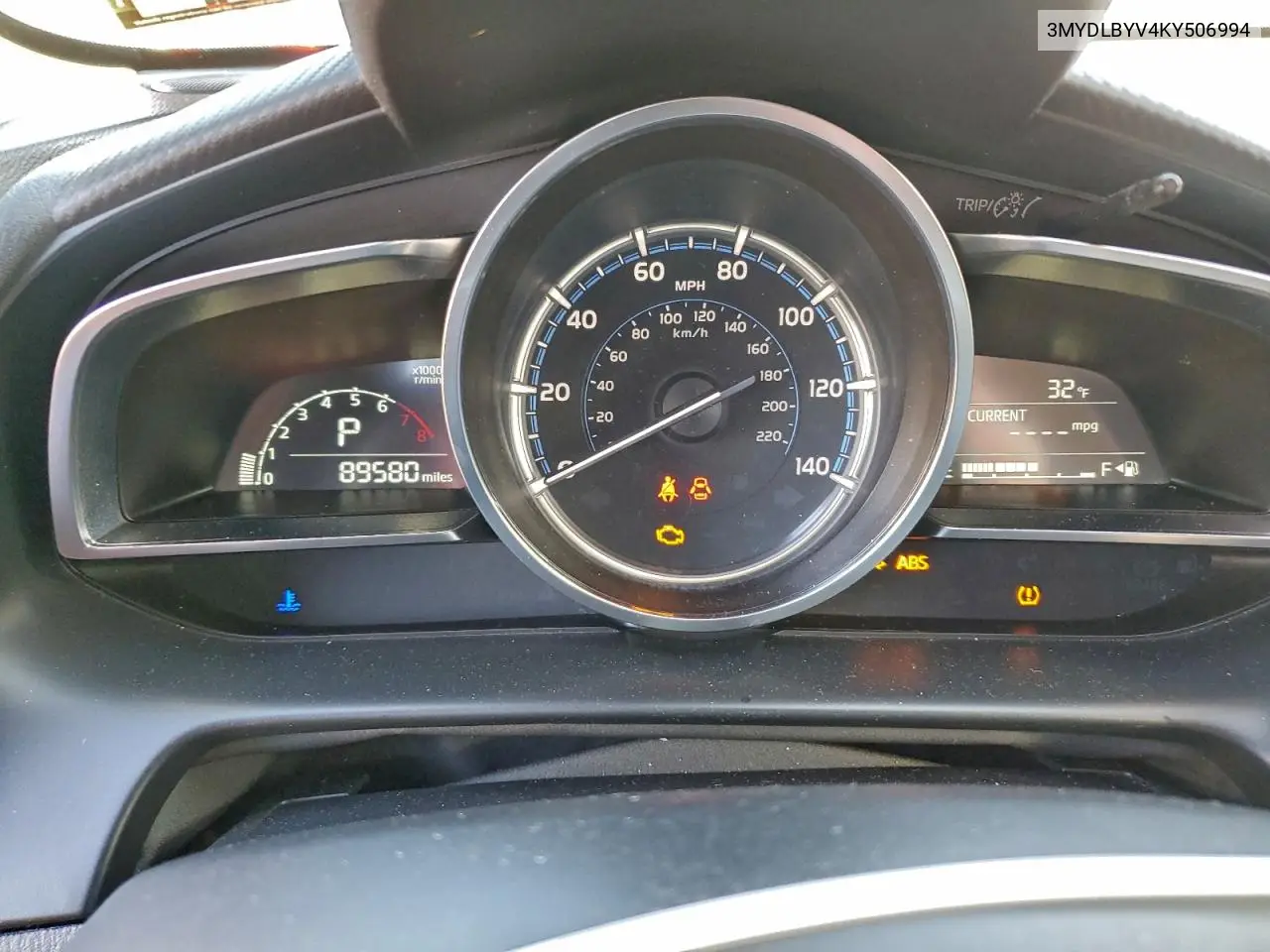 3MYDLBYV4KY506994 2019 Toyota Yaris L