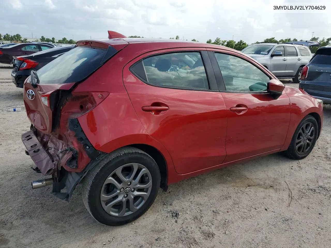 2020 Toyota Yaris Hatchback Le VIN: 3MYDLBJV2LY704629 Lot: 60978026