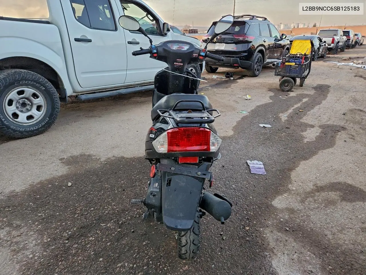 2025 Vespa 49Cc VIN: L2BB9NCC6SB125183 Lot: 97862365