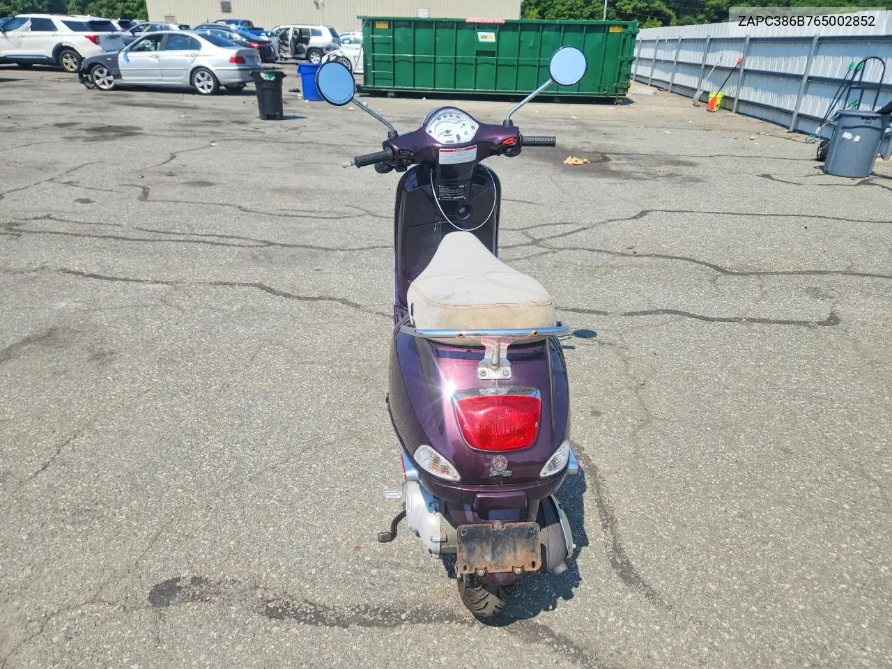 2006 Vespa Lx 50 VIN: ZAPC386B765002852 Lot: 58867986