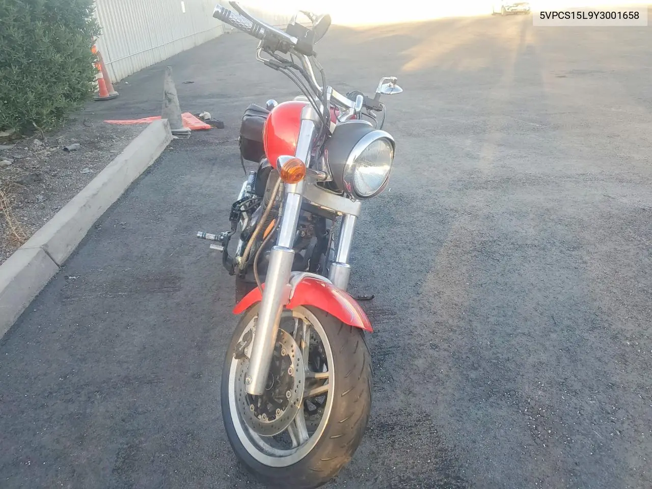 2000 Victory Motorcycles V92 Sc VIN: 5VPCS15L9Y3001658 Lot: 59913366