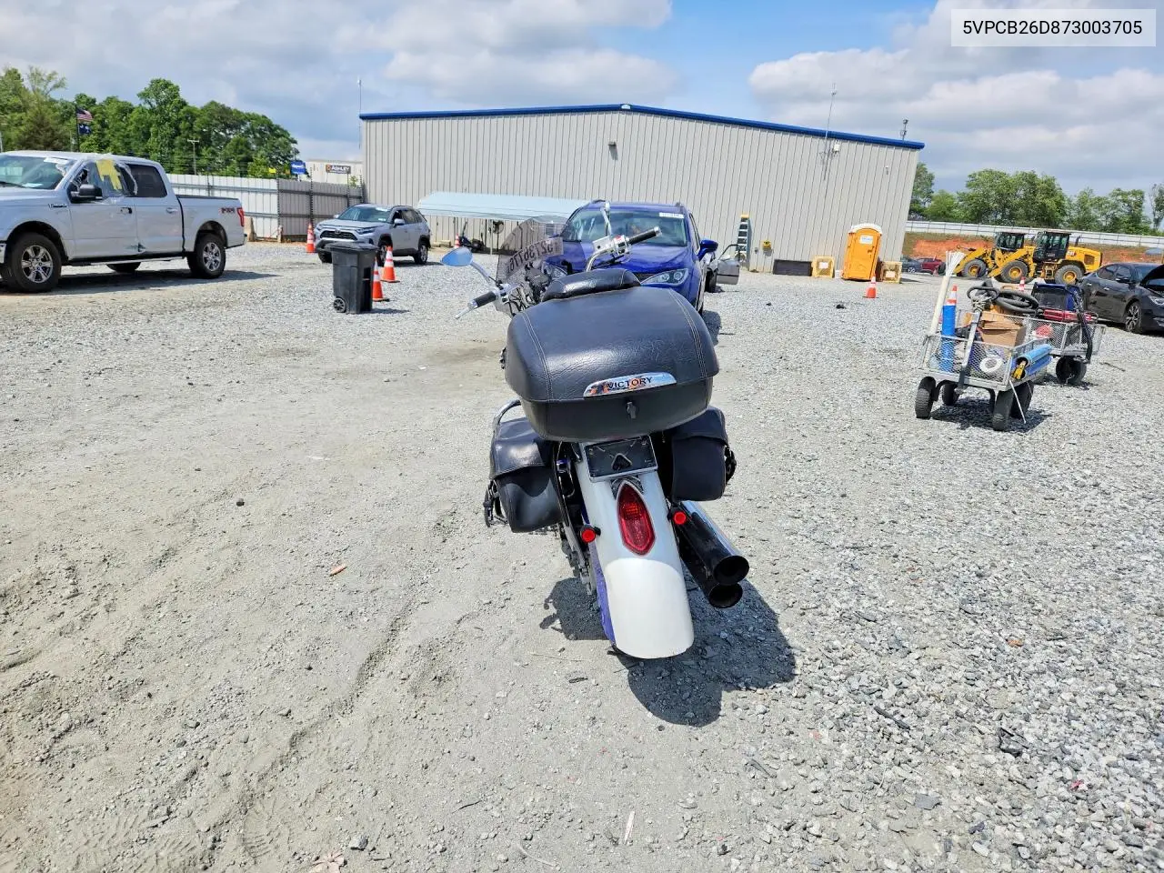 2007 Victory Motorcycles Kingpin VIN: 5VPCB26D873003705 Lot: 52736776