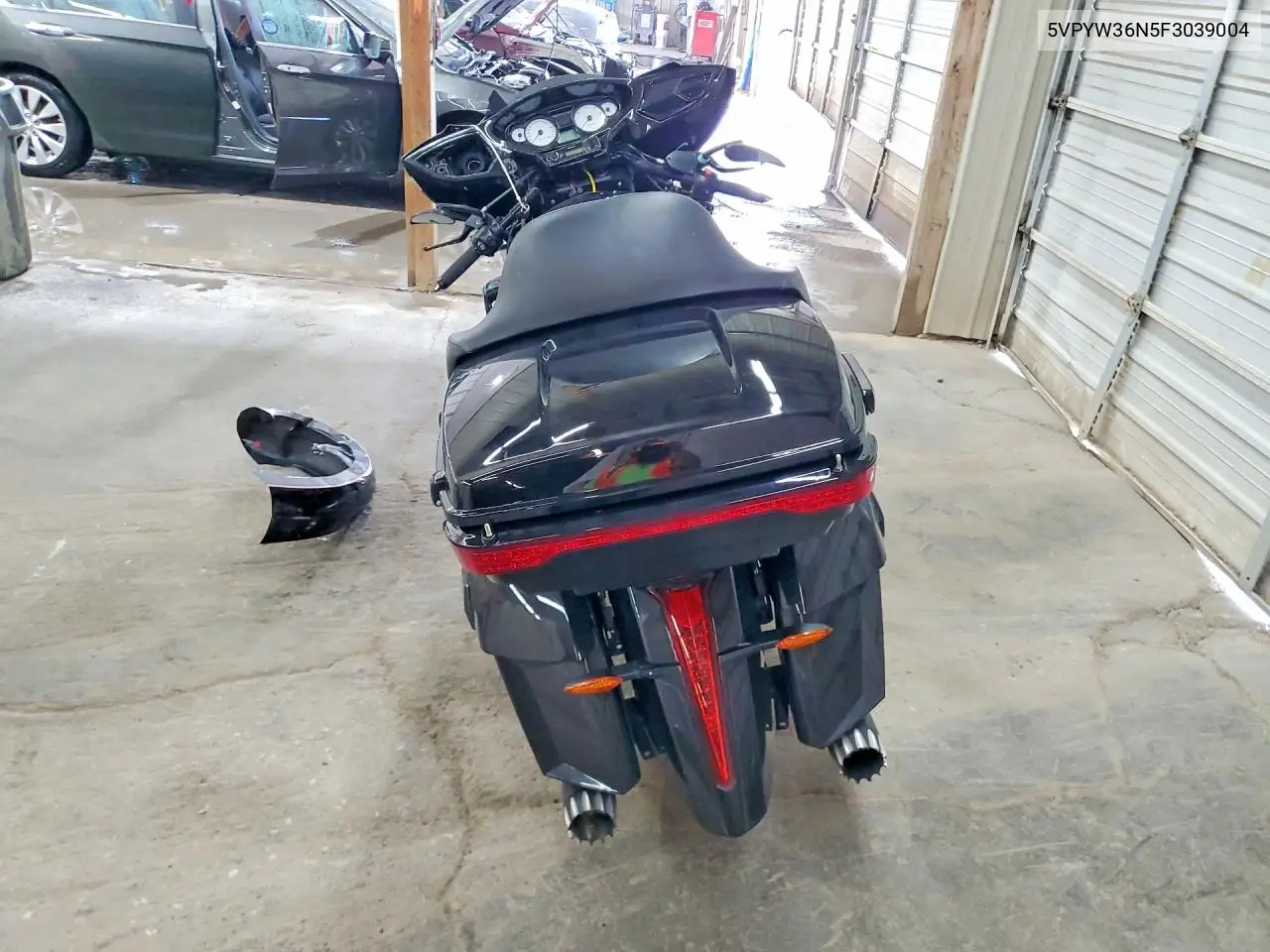 2015 Victory Motorcycles Magnum VIN: 5VPYW36N5F3039004 Lot: 57750916