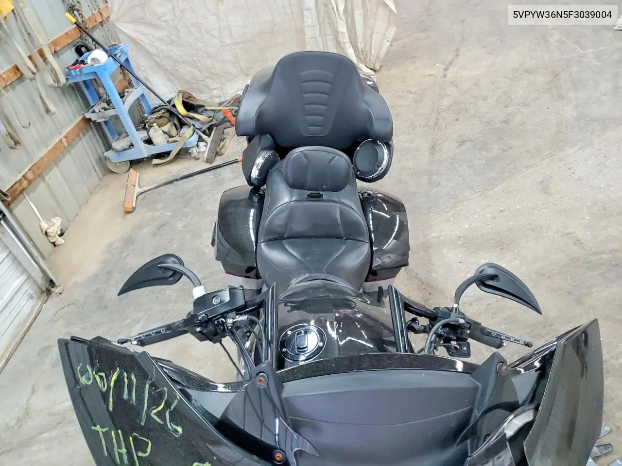 2015 Victory Motorcycles Magnum VIN: 5VPYW36N5F3039004 Lot: 57750916