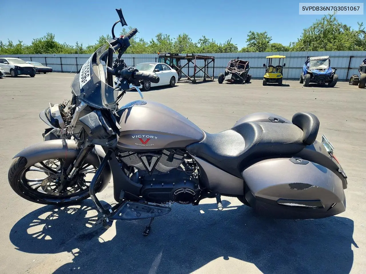 2016 Victory Cross Country VIN: 5VPDB36N7G3051067 Lot: 54126356