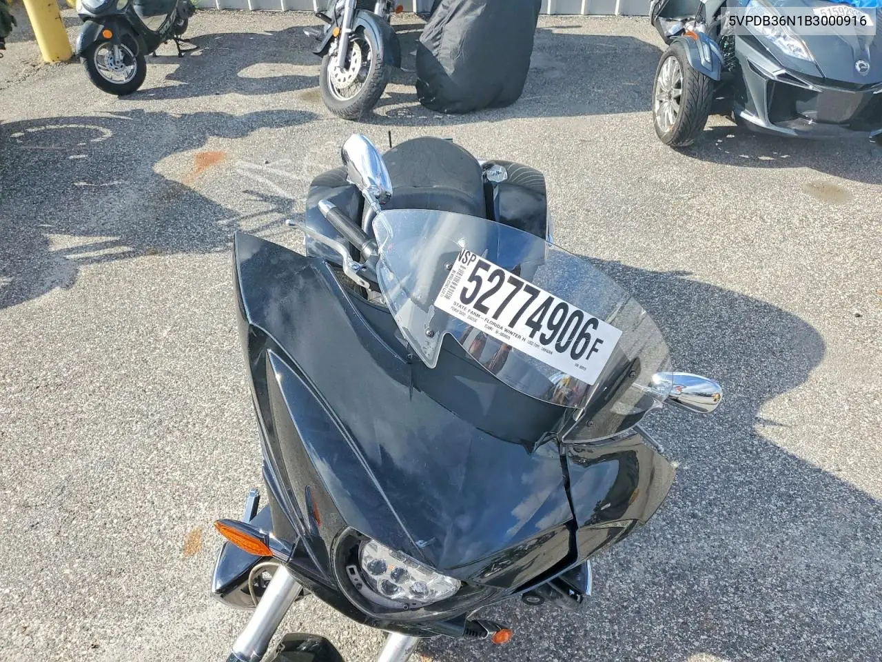 2011 Victory Motorcycles Cross Country Standard VIN: 5VPDB36N1B3000916 Lot: 52774906