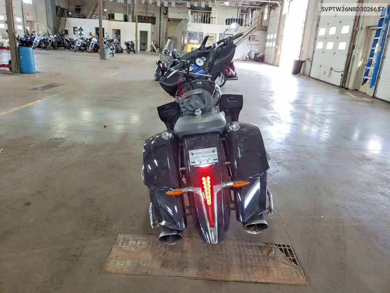 2013 Victory Motorcycles Cross Country Tour VIN: 5VPTW36N8D3026657 Lot: 55623646