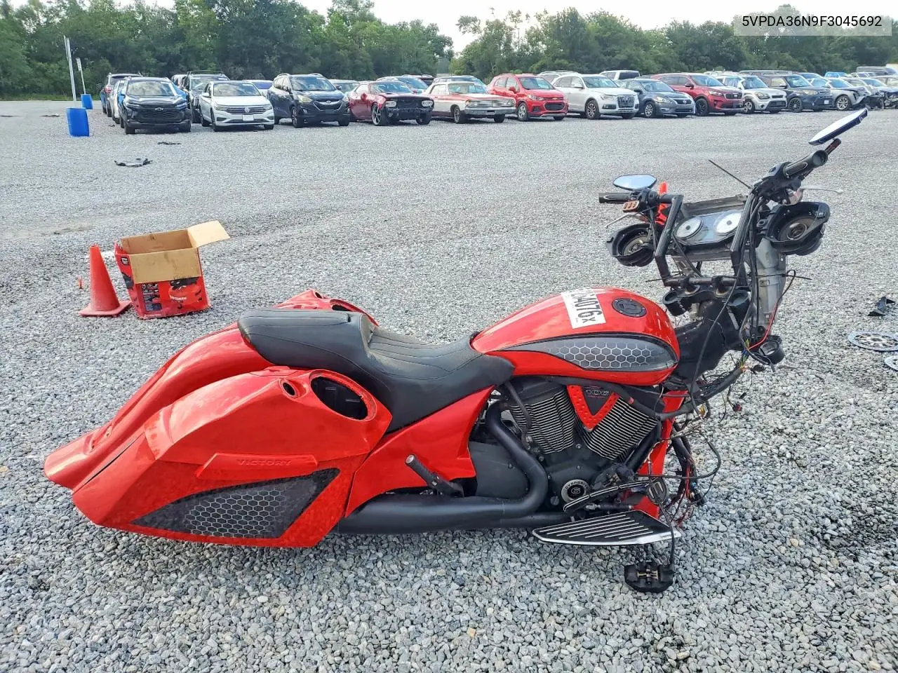 2015 Victory Motorcycles Cross Country 8-Ball VIN: 5VPDA36N9F3045692 Lot: 57264076