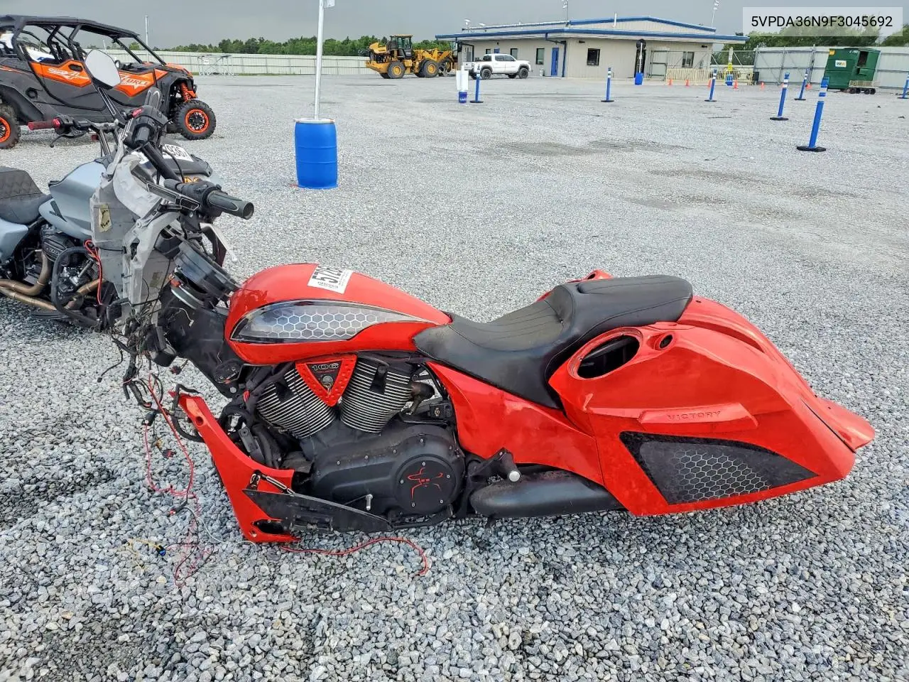 2015 Victory Motorcycles Cross Country 8-Ball VIN: 5VPDA36N9F3045692 Lot: 57264076