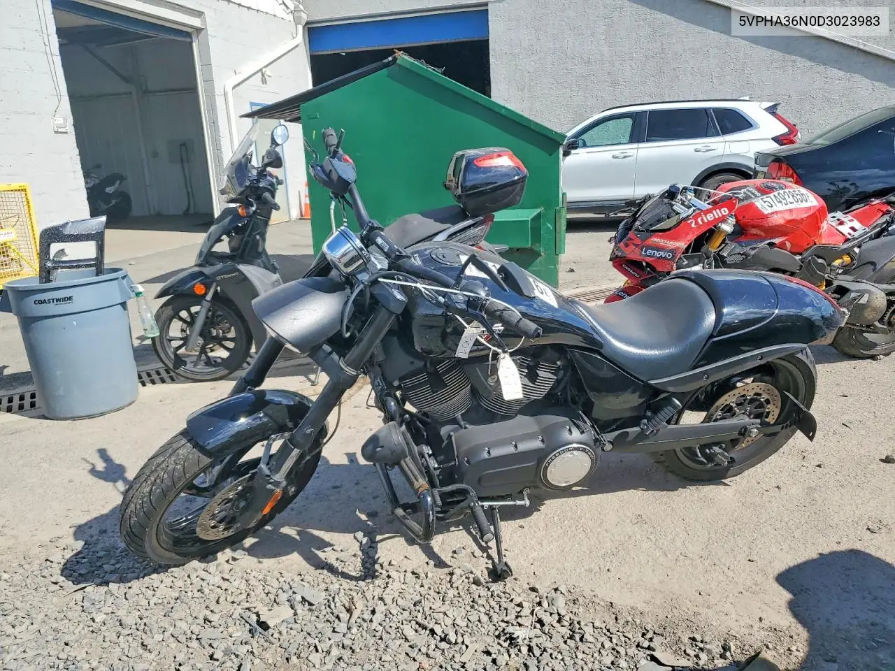 2013 Victory Motorcycles Hammer 8-Ball VIN: 5VPHA36N0D3023983 Lot: 57187516