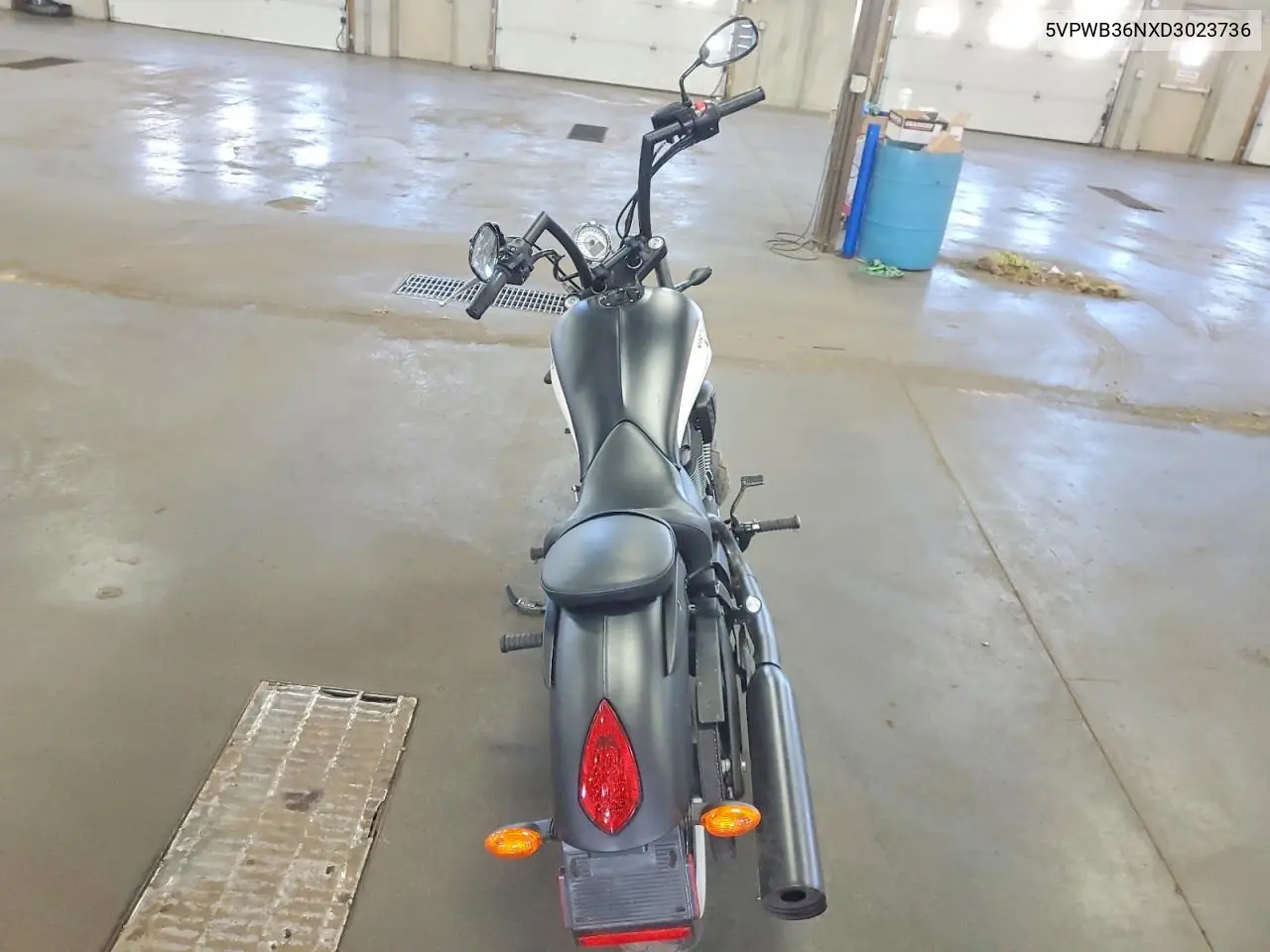 2013 Victory Motorcycles High-Ball VIN: 5VPWB36NXD3023736 Lot: 51681156