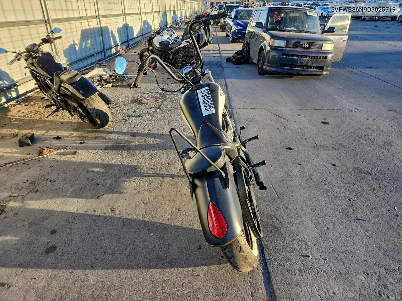 2013 Victory Motorcycles High-Ball VIN: 5VPWB36N9D3025719 Lot: 97940535