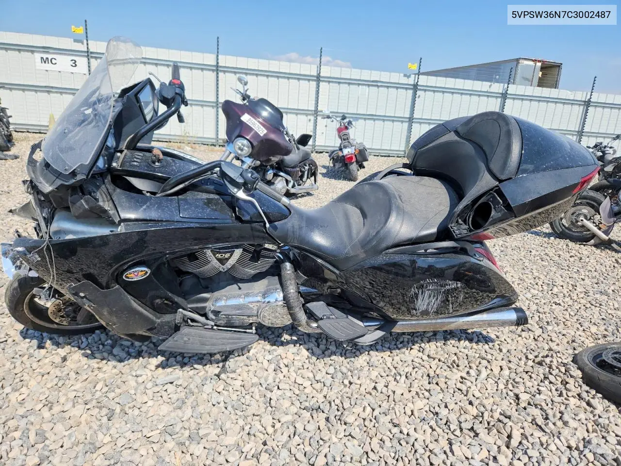 2012 Victory Motorcycles Vision Tour VIN: 5VPSW36N7C3002487 Lot: 60643576
