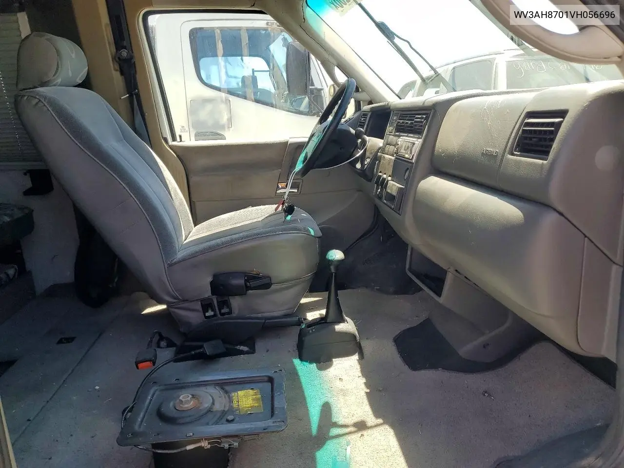 1997 Volkswagen Eurovan VIN: WV3AH8701VH056696 Lot: 56148256