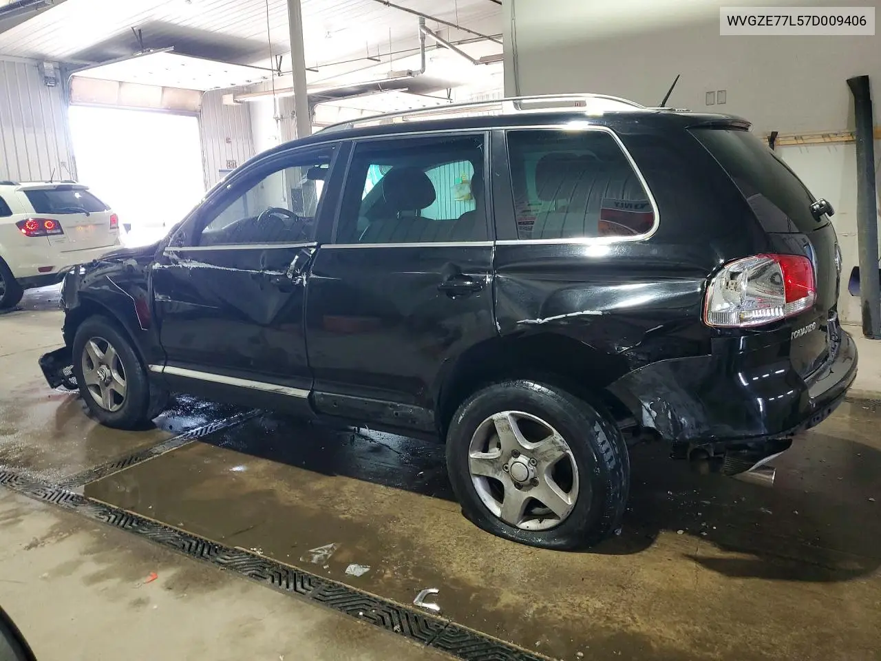 2007 Volkswagen Touareg V6 VIN: WVGZE77L57D009406 Lot: 56817636