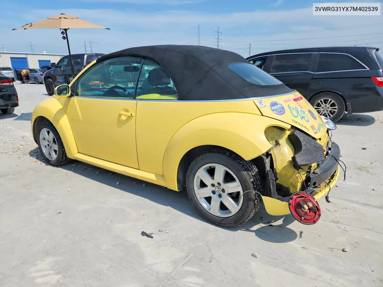 2007 Volkswagen New Beetle Convertible Option Package 1 VIN: 3VWRG31YX7M402539 Lot: 58385266