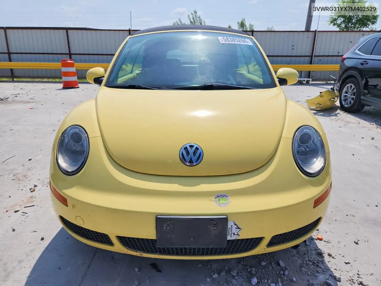 2007 Volkswagen New Beetle Convertible Option Package 1 VIN: 3VWRG31YX7M402539 Lot: 58385266