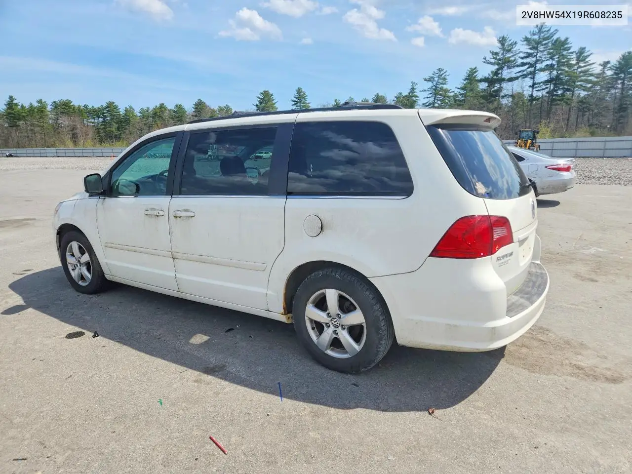 2009 Volkswagen Routan Sel VIN: 2V8HW54X19R608235 Lot: 52626416