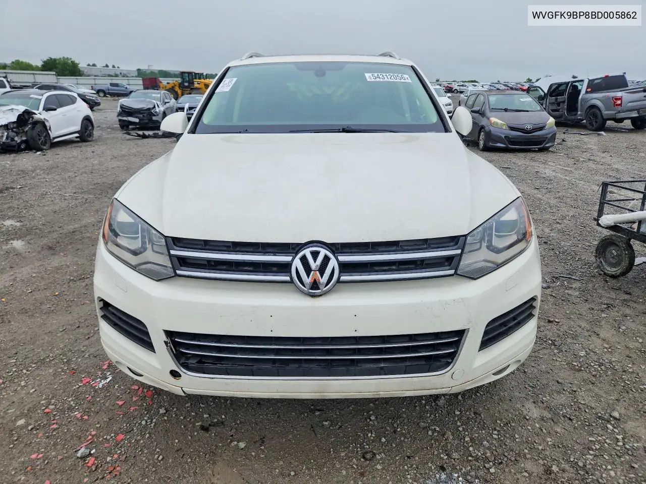 2011 Volkswagen Touareg V6 Tdi VIN: WVGFK9BP8BD005862 Lot: 54312056