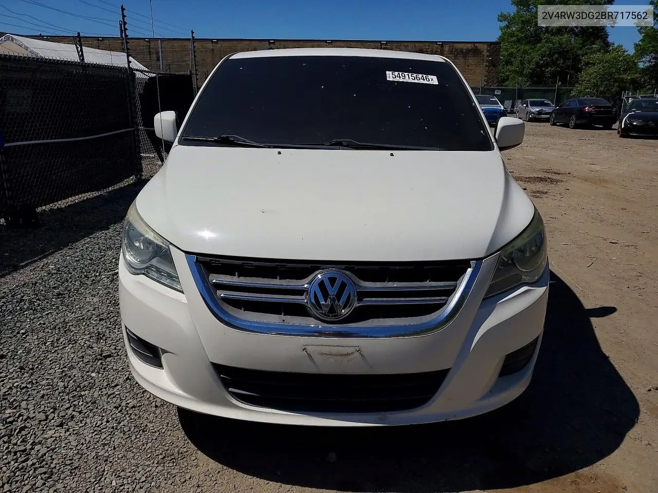 2011 Volkswagen Routan Se VIN: 2V4RW3DG2BR717562 Lot: 54915646