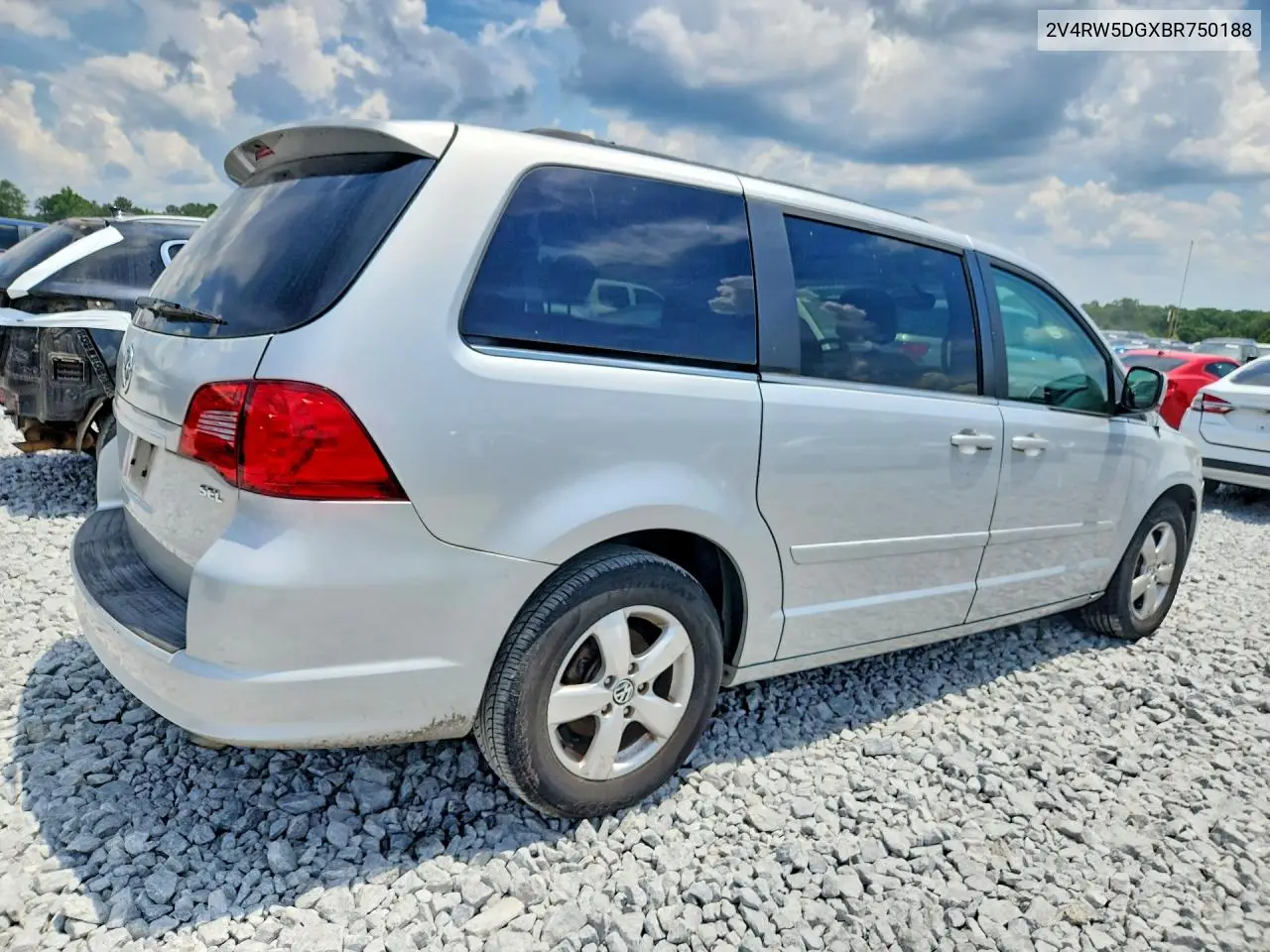 2011 Volkswagen Routan Sel VIN: 2V4RW5DGXBR750188 Lot: 56893996
