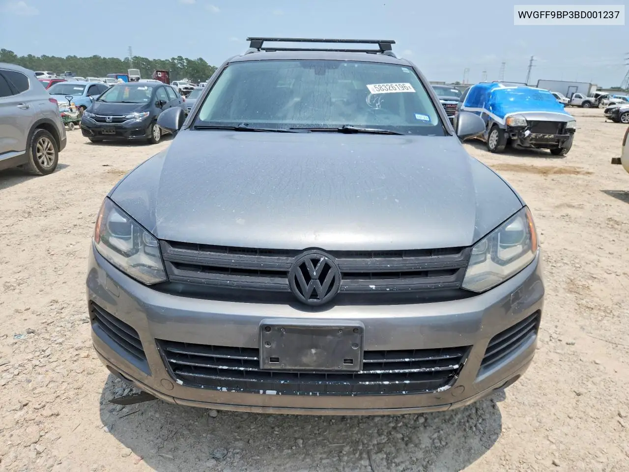 2011 Volkswagen Touareg V6 VIN: WVGFF9BP3BD001237 Lot: 58326196
