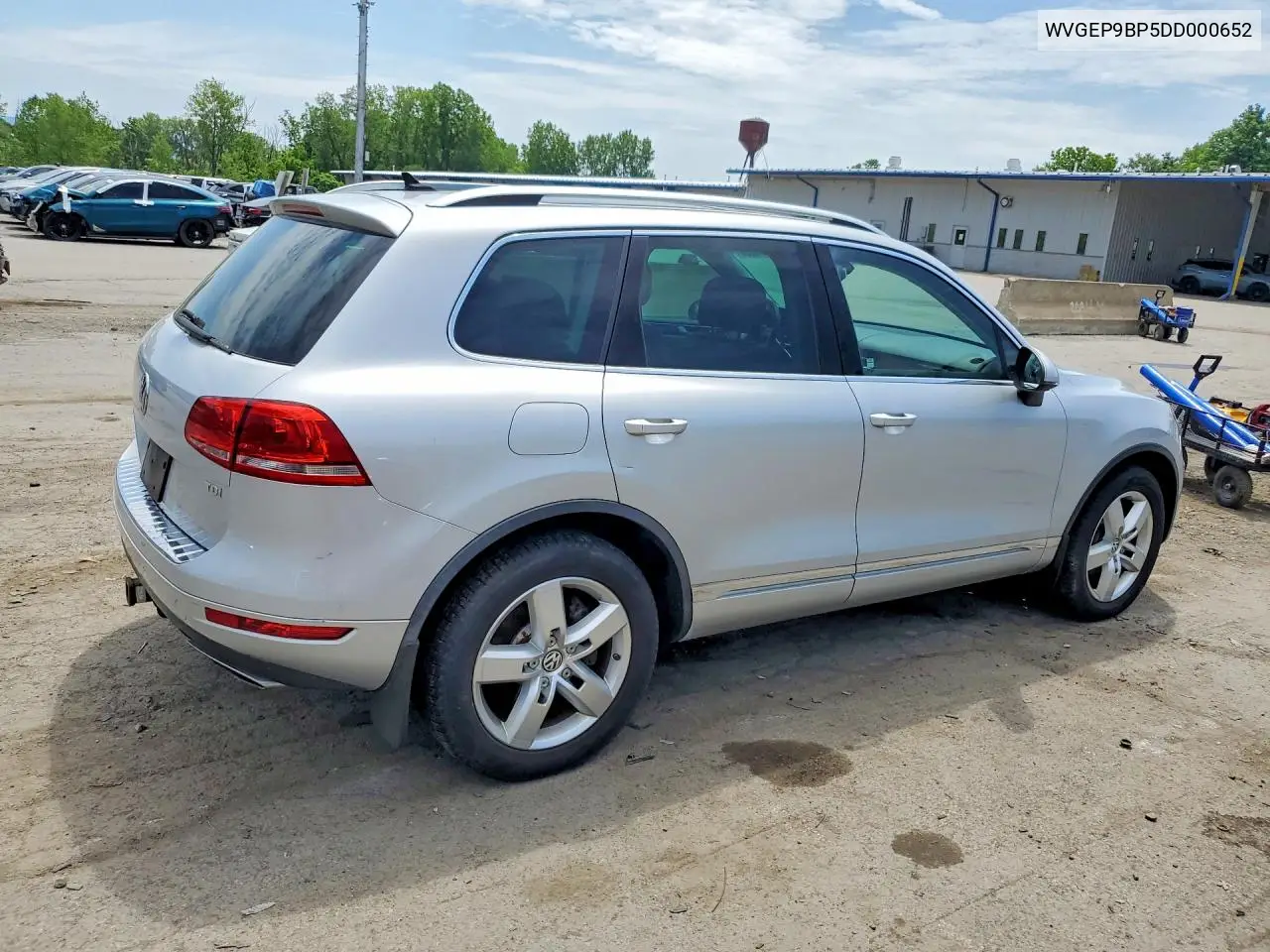 2013 Volkswagen Touareg V6 Tdi VIN: WVGEP9BP5DD000652 Lot: 56774236