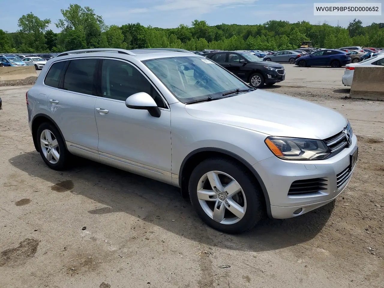 2013 Volkswagen Touareg V6 Tdi VIN: WVGEP9BP5DD000652 Lot: 56774236