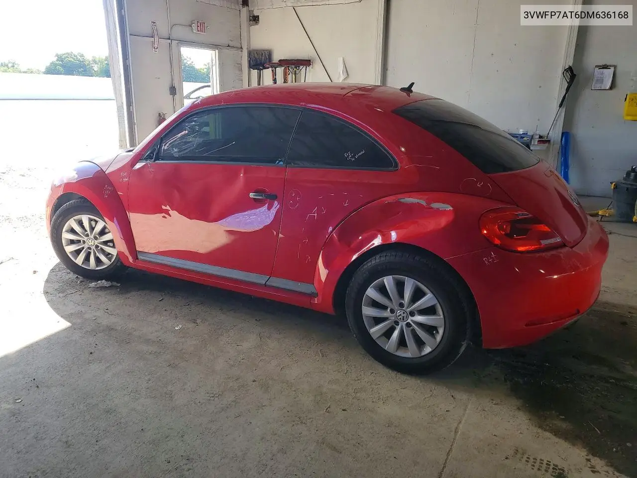 2013 Volkswagen Beetle VIN: 3VWFP7AT6DM636168 Lot: 58112506