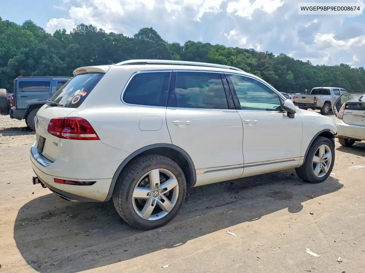 2014 Volkswagen Touareg V6 Tdi VIN: WVGEP9BP9ED008674 Lot: 56712986