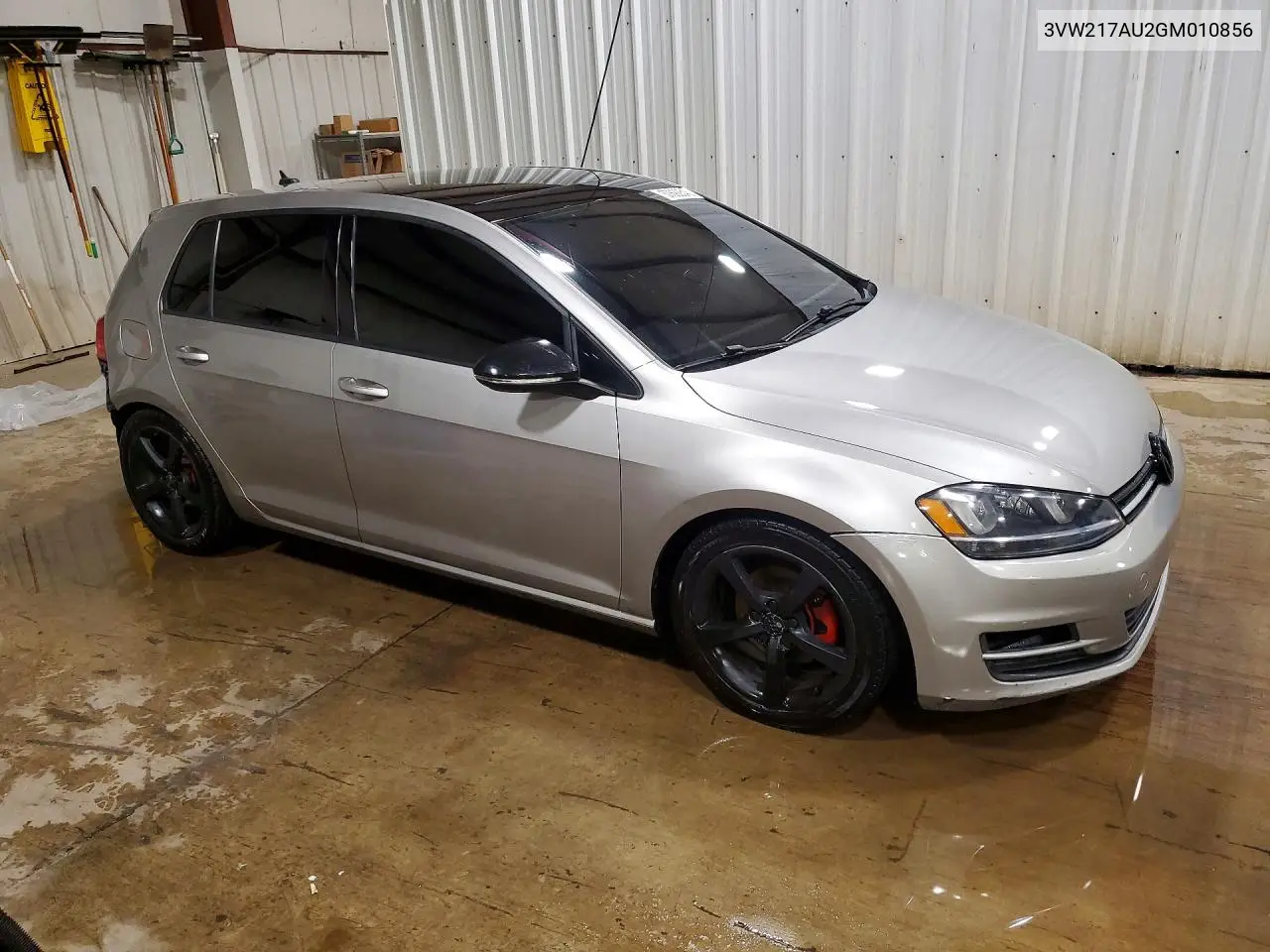 2016 Volkswagen Golf S VIN: 3VW217AU2GM010856 Lot: 57692546