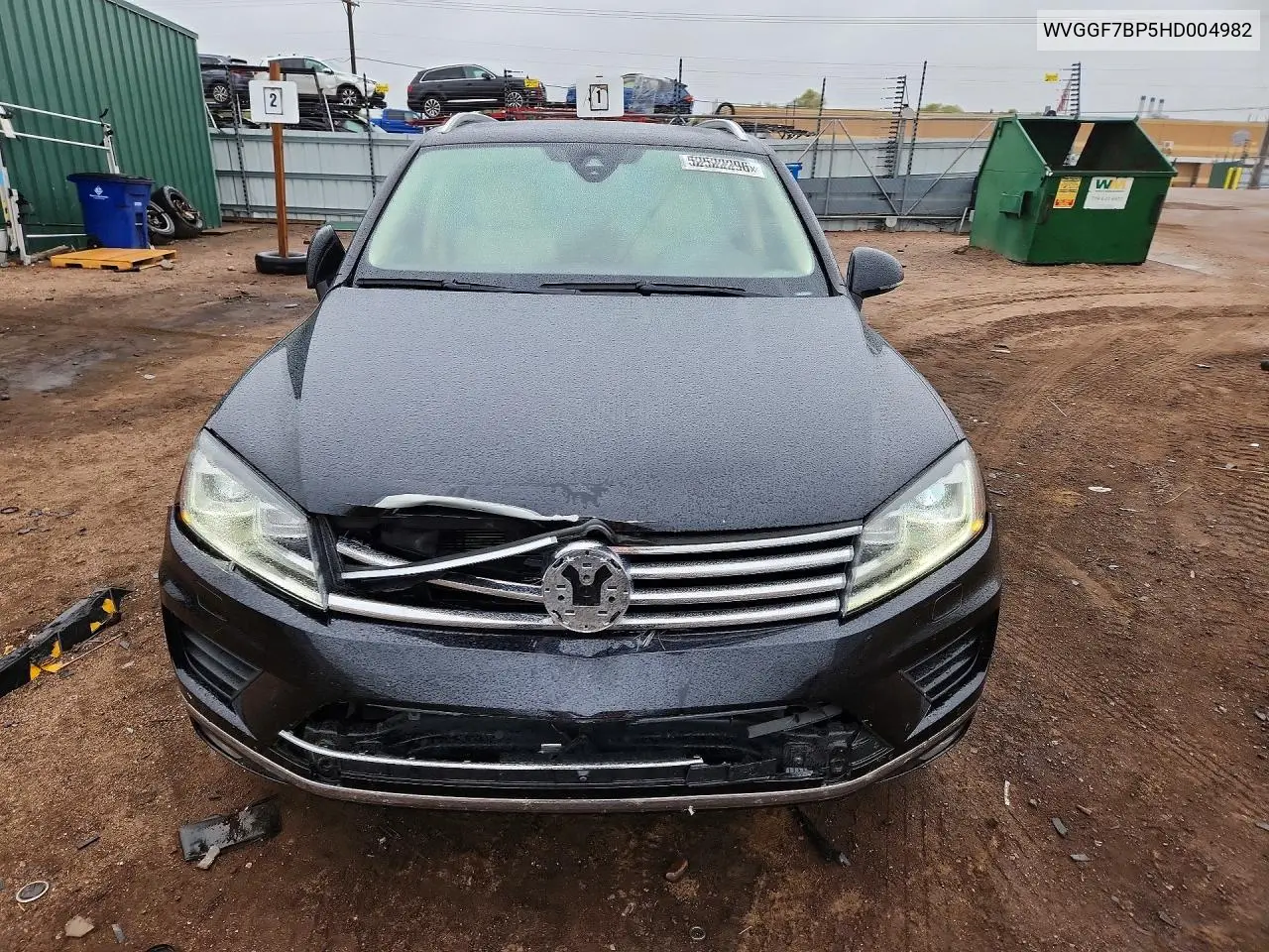 2017 Volkswagen Touareg Executive VIN: WVGGF7BP5HD004982 Lot: 52522296