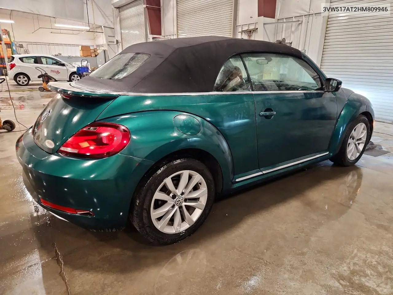 2017 Volkswagen Beetle S/Se VIN: 3VW517AT2HM809946 Lot: 57914996