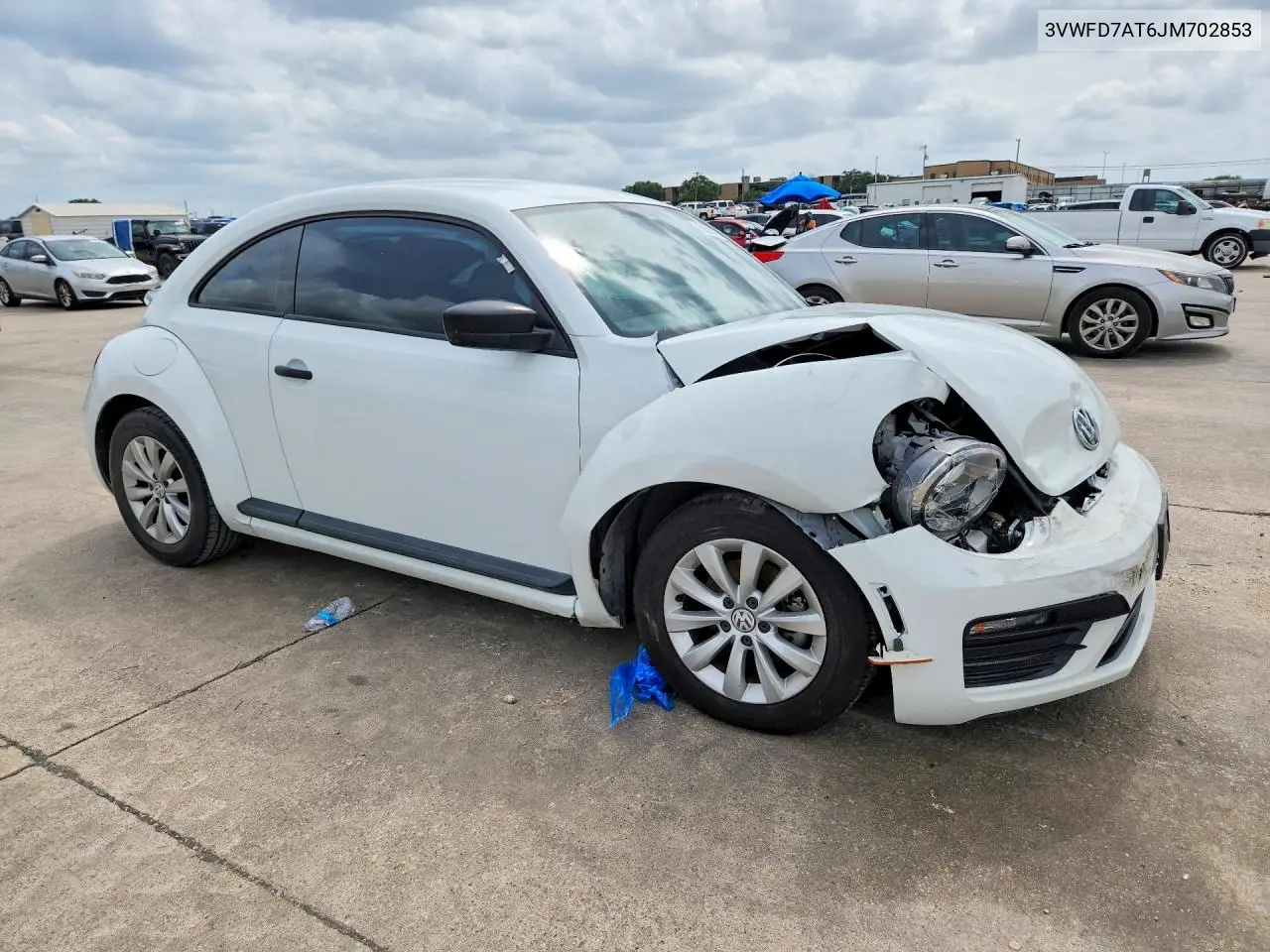 2018 Volkswagen Beetle S/Coast VIN: 3VWFD7AT6JM702853 Lot: 58380826