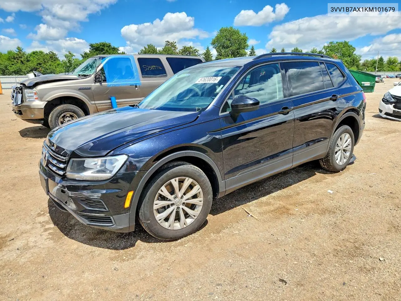 2019 Volkswagen Tiguan S VIN: 3VV1B7AX1KM101679 Lot: 57620016