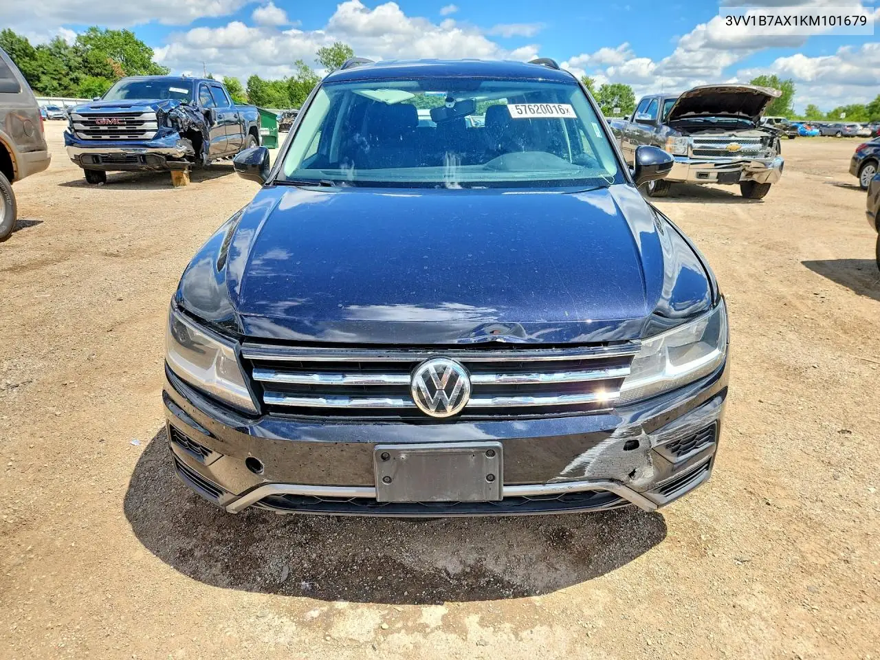 2019 Volkswagen Tiguan S VIN: 3VV1B7AX1KM101679 Lot: 57620016