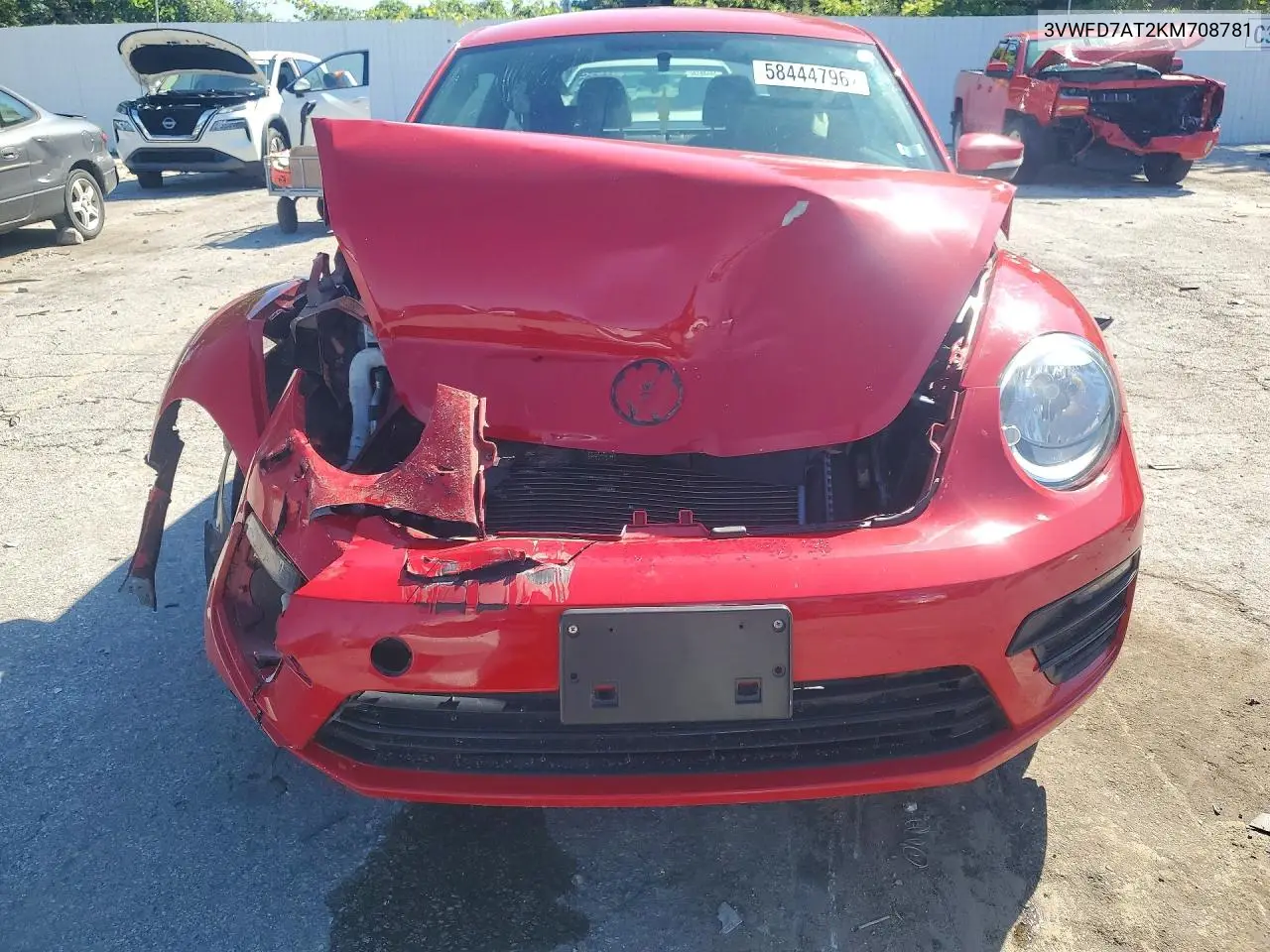 2019 Volkswagen Beetle VIN: 3VWFD7AT2KM708781 Lot: 58444796