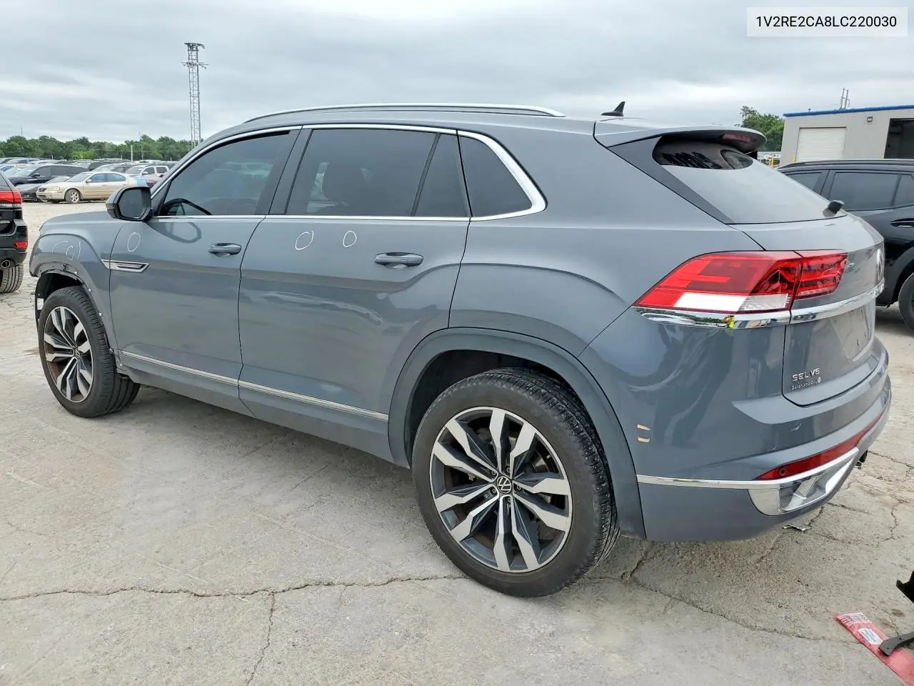 2020 Volkswagen Atlas Cross Sport Sel R-Line VIN: 1V2RE2CA8LC220030 Lot: 56532936
