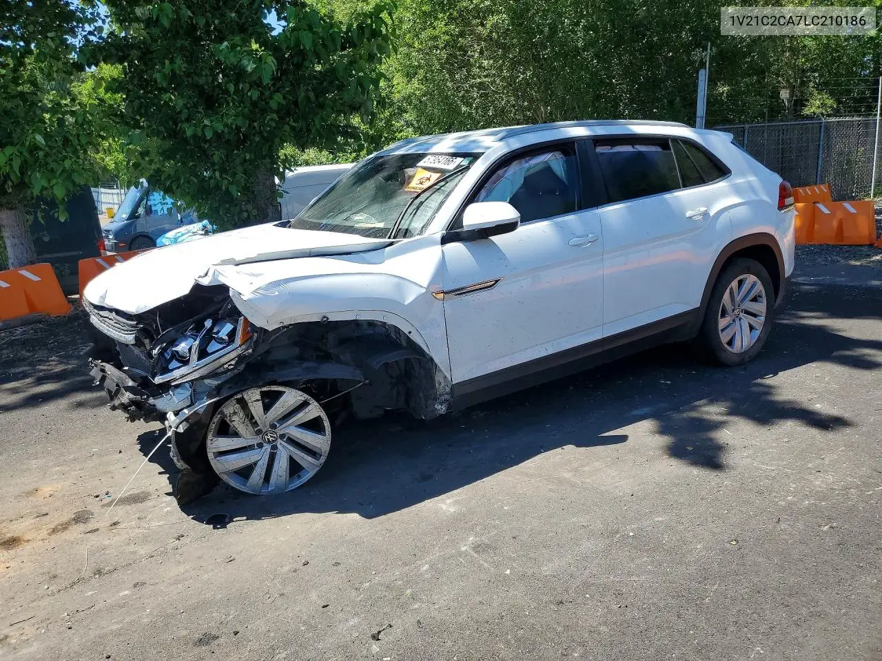 2020 Volkswagen Atlas Cross Sport Se VIN: 1V21C2CA7LC210186 Lot: 57954166