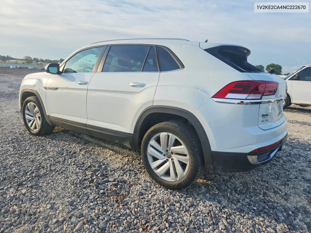 2022 Volkswagen Atlas Cross Sport Se VIN: 1V2KE2CA4NC222670 Lot: 53246376