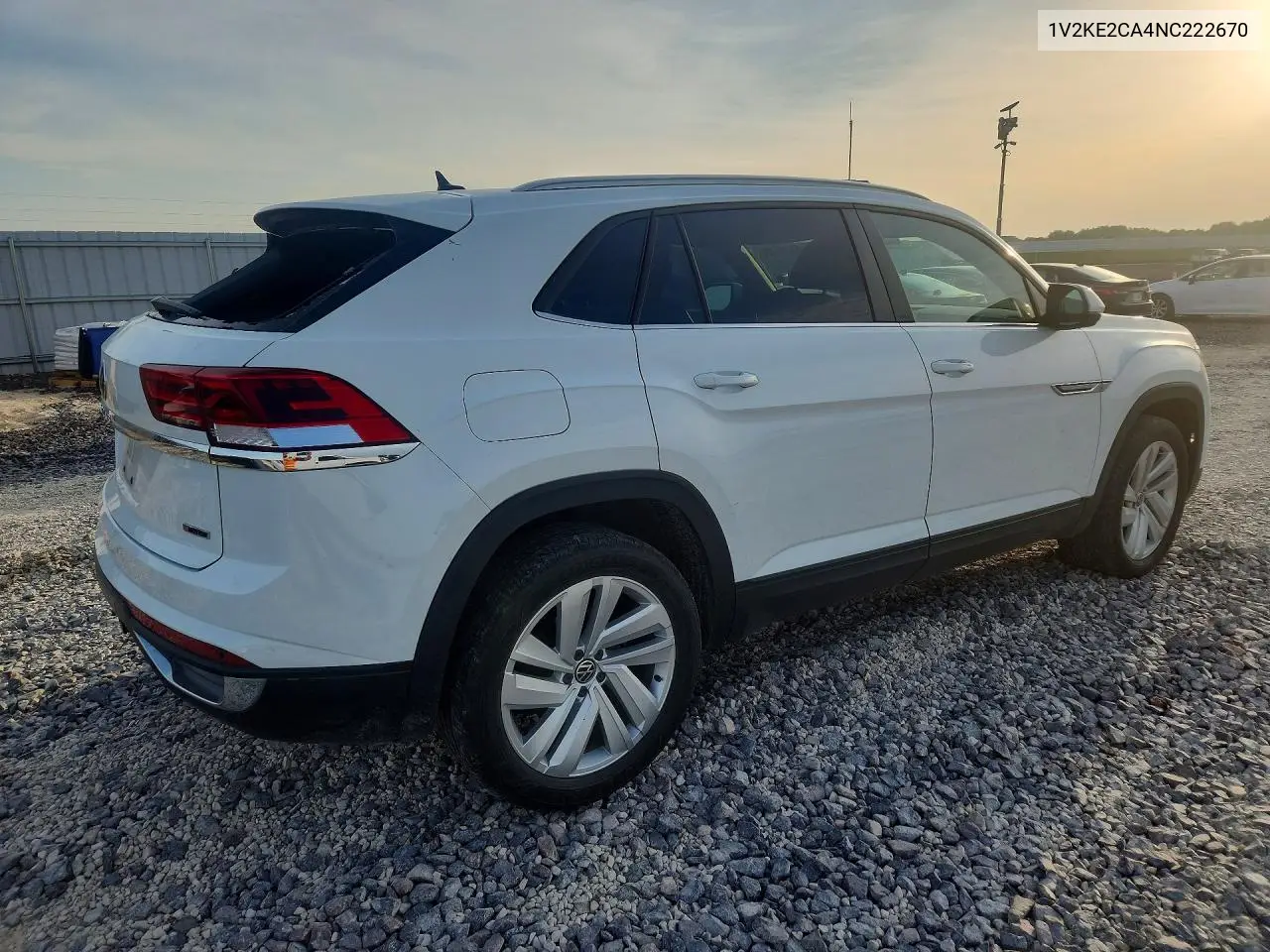 2022 Volkswagen Atlas Cross Sport Se VIN: 1V2KE2CA4NC222670 Lot: 53246376