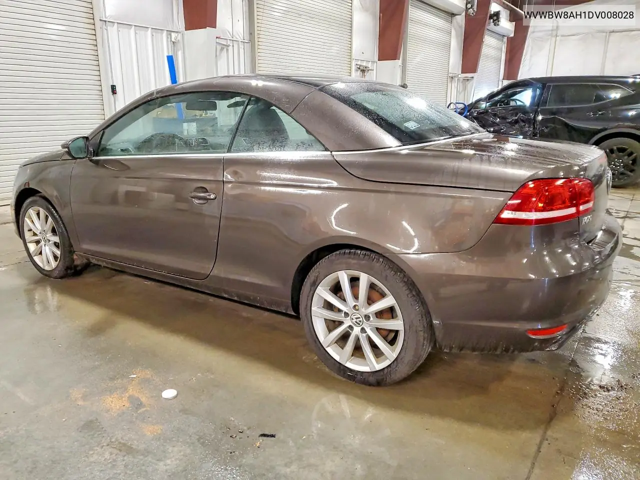2013 Volkswagen Eos Komfort VIN: WVWBW8AH1DV008028 Lot: 56887216