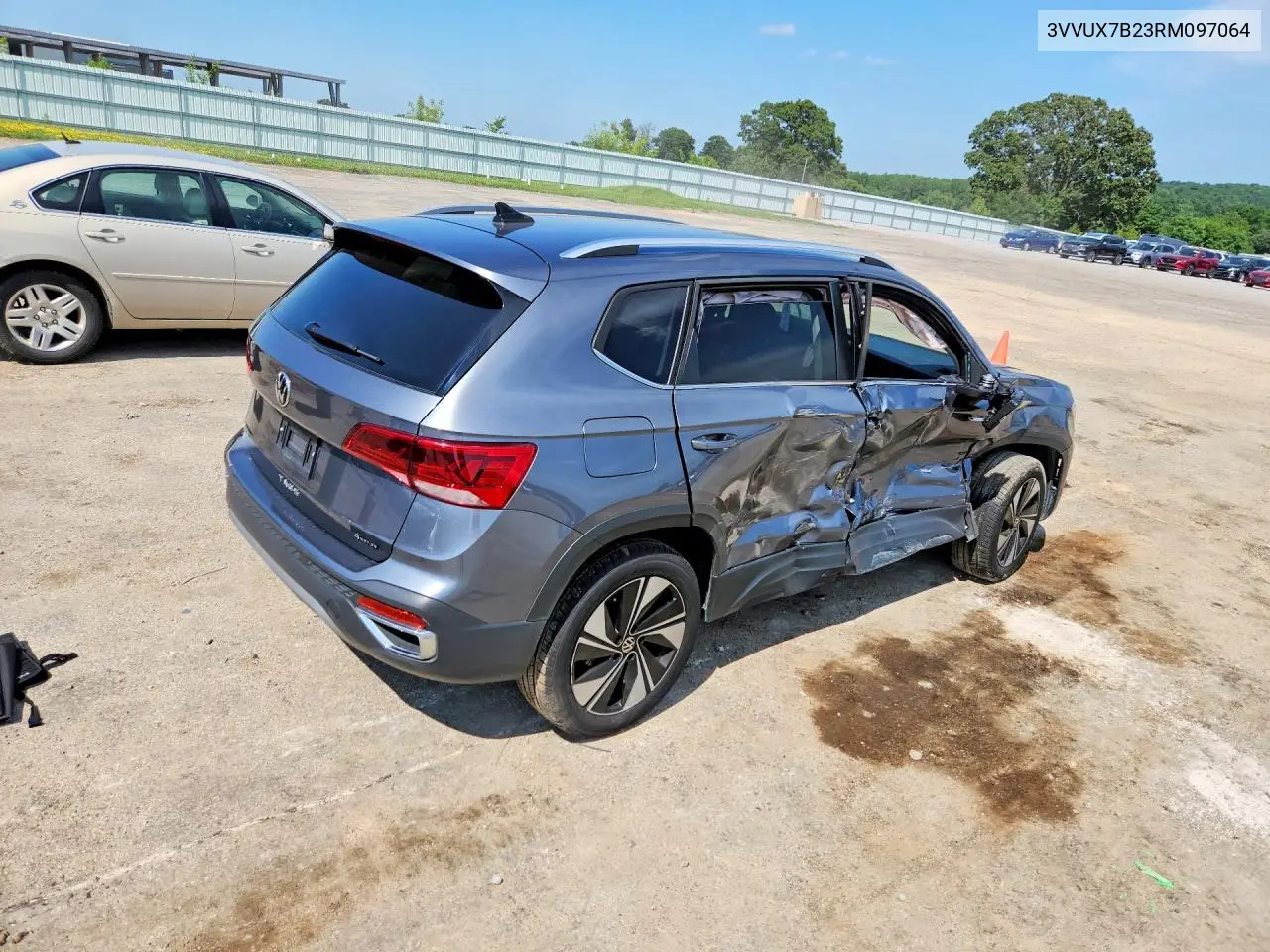 2024 Volkswagen Taos Se VIN: 3VVUX7B23RM097064 Lot: 60071126